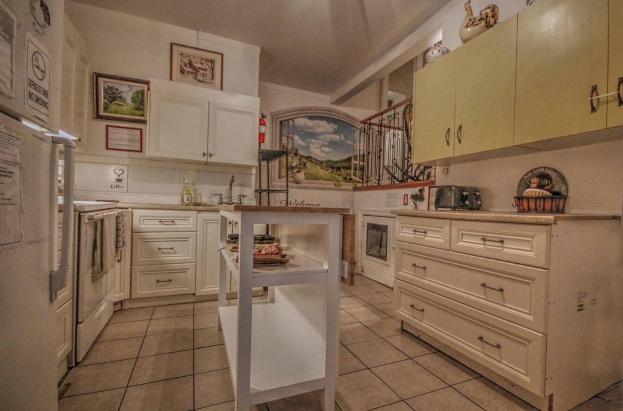 Vieille Maison Rustique Espace Interessant Квебек Экстерьер фото
