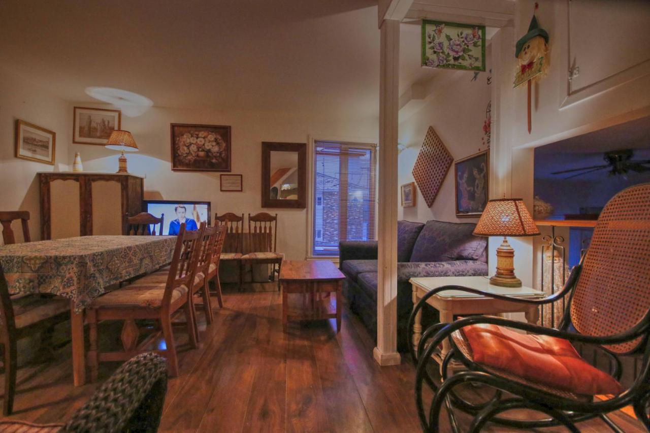 Vieille Maison Rustique Espace Interessant Квебек Экстерьер фото