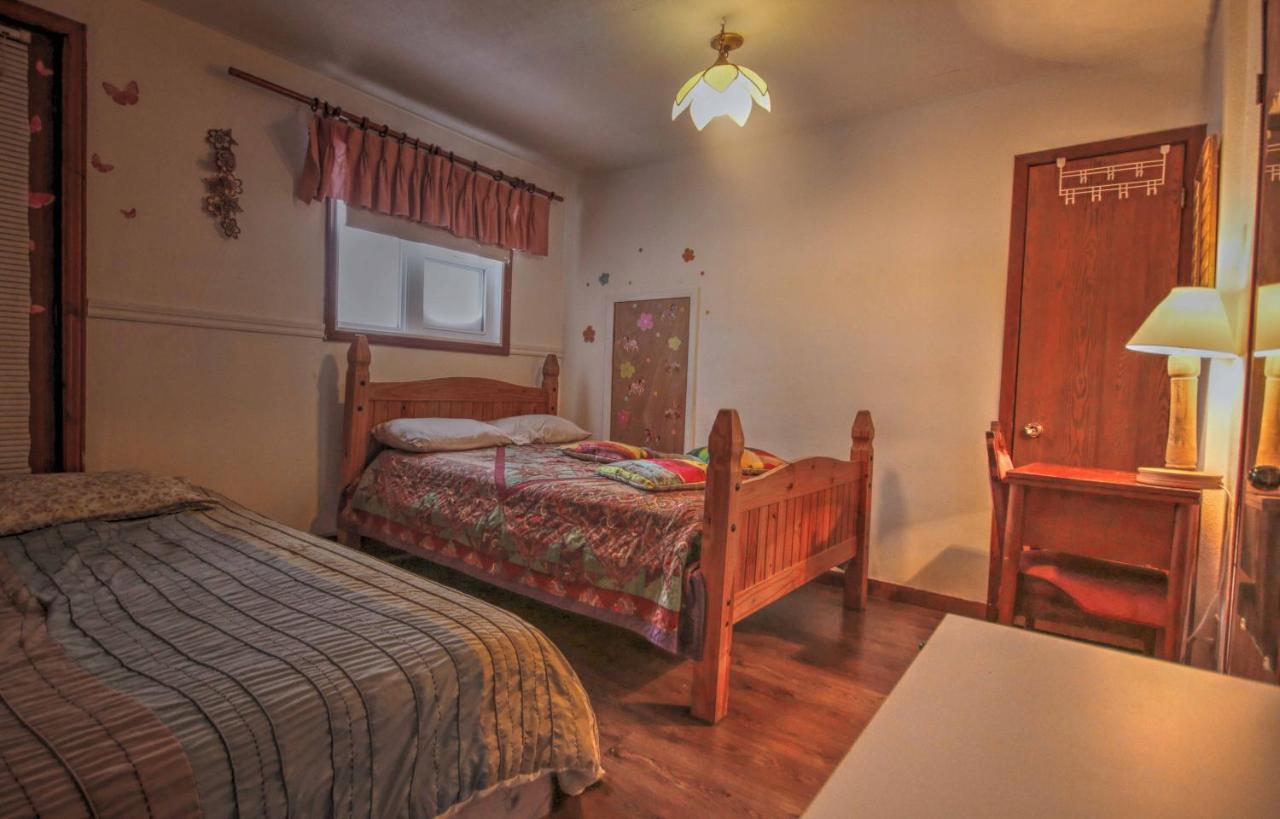 Vieille Maison Rustique Espace Interessant Квебек Экстерьер фото